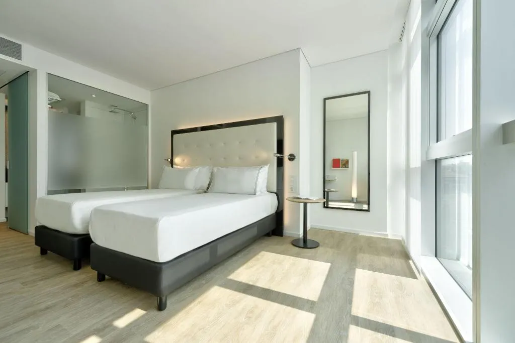 STUDIO STANDARD Room, Innside Milano Torre Galfa, Milan
