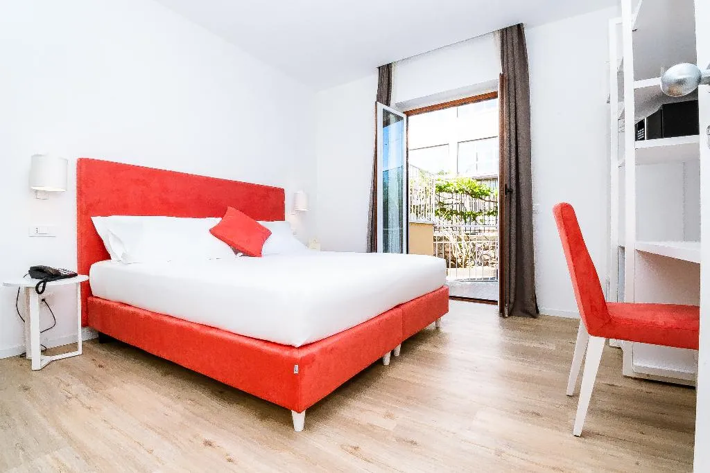 Double or Twin CLASSIC Room, Hotel Isabella Sorrento, Naples