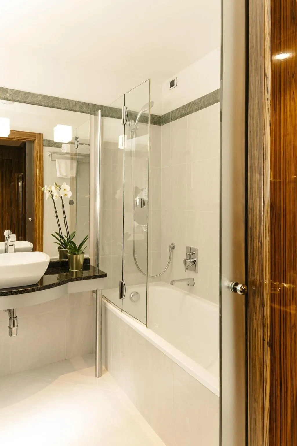 TRIPLE CLASSIC Room, Cosmopolitan Hotel, Florence