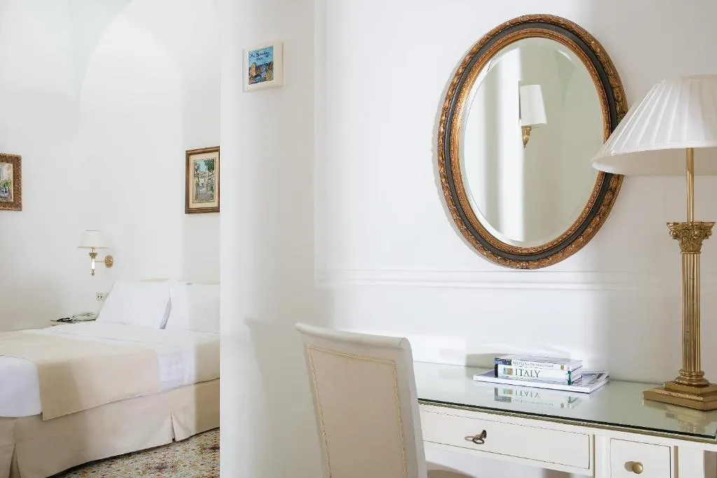 TRIPLE GARDEN VIEW Room, Hotel Syrene Capri, Naples