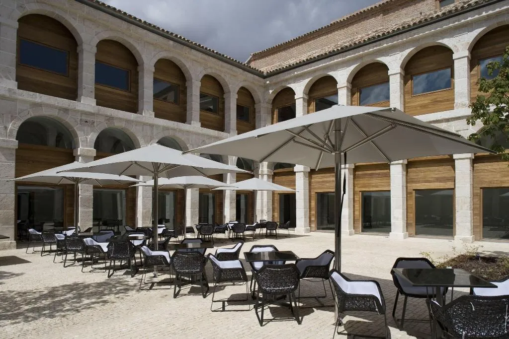 Bar, Parador de Alcala de Henares, Madrid
