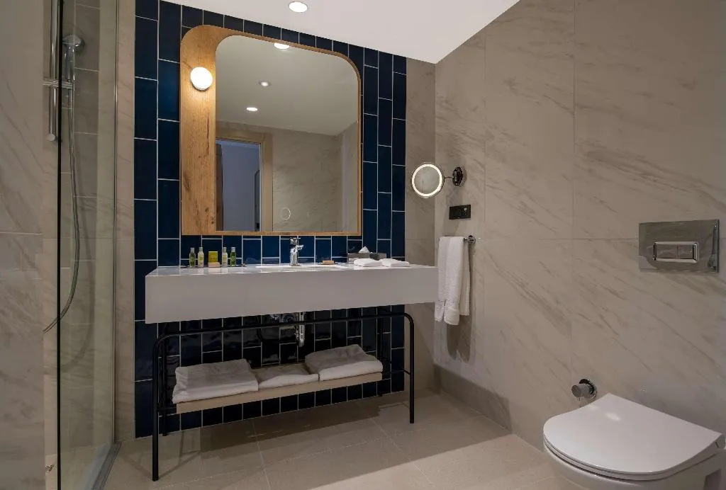 DOUBLE DELUXE SEA VIEW Room, DoubleTree By Hilton Bodrum Isıl Club Resort, Bodrum