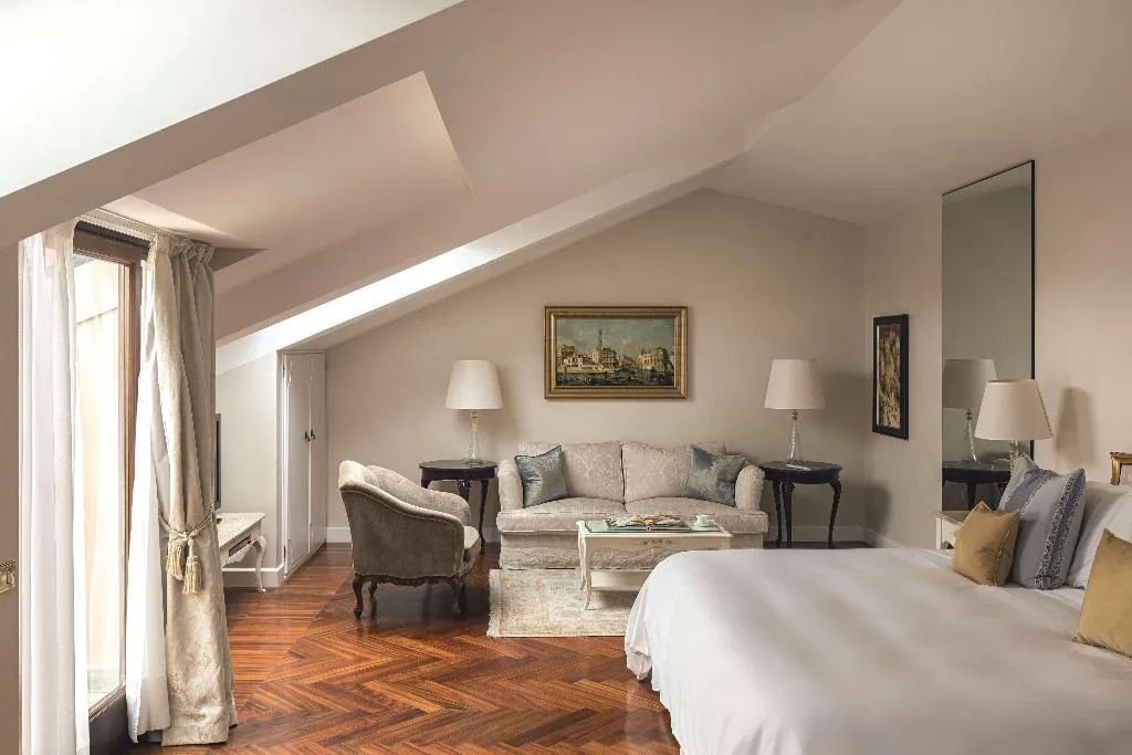 JUNIOR SUITE PREMIUM Room, Caruso, A Belmond Hotel, Amalfi Coast, Naples