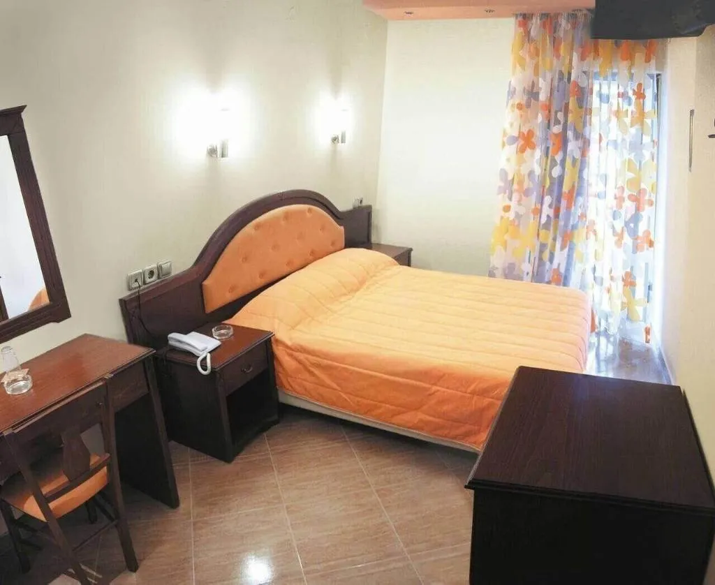 Room, Filippos, Halkidiki