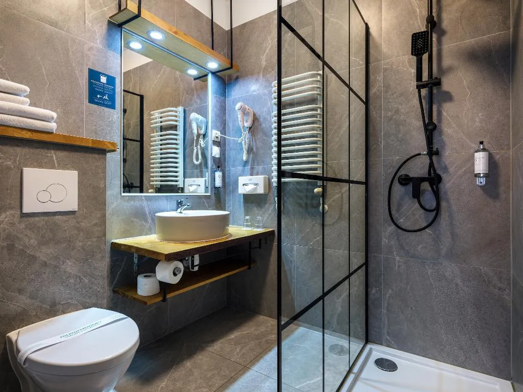 TRIPLE STANDARD Room, Batory, Krakow