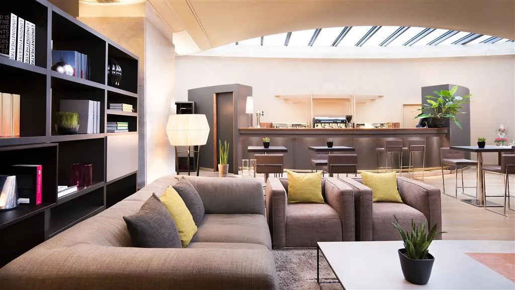 Lobby, Sheraton Lake Como, Milan