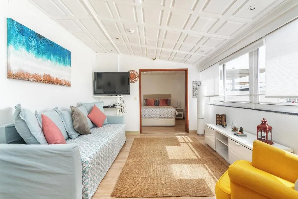 Room, Pension Bicuar, Algarve