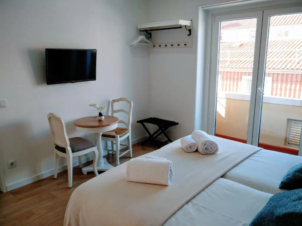 TWIN WITH BALCONY Room, Lisbon Terrace Suites Guesthouse, Lisbon