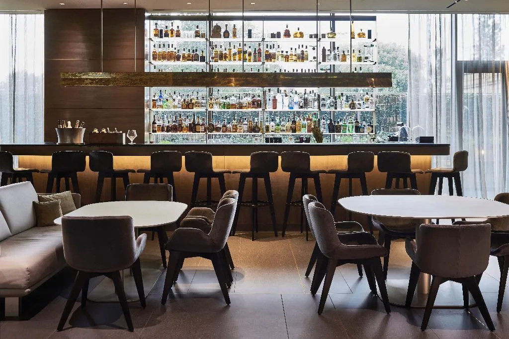 Bar, Hotel Viu Milan, Milan