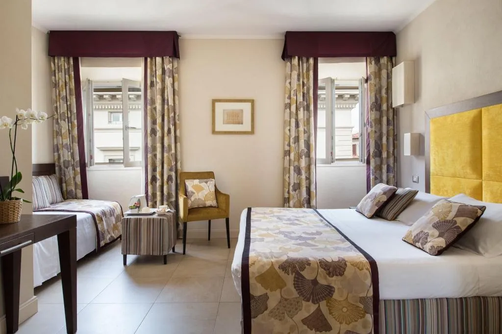 Room, Il Perseo, Florence