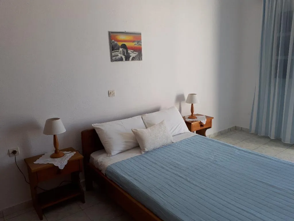 DOUBLE SEA VIEW Room, Hotel Paradisos Oia, Santorini