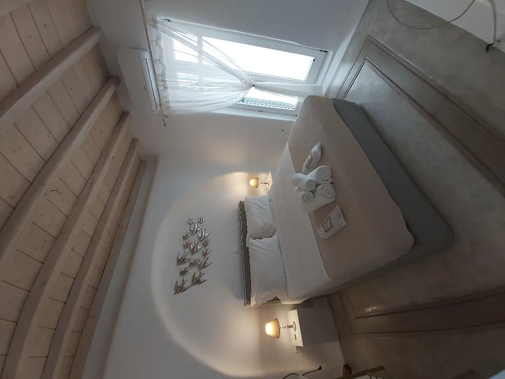 VILLA CLASSIC Room, White Rock Suites & Villas, Mykonos