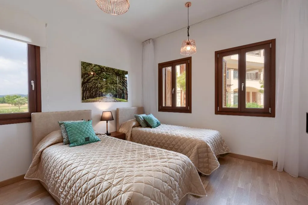 APARTMENT PREMIUM Room, Aphrodite Hills Rentals Premium Serviced Apartment, Cyprus
