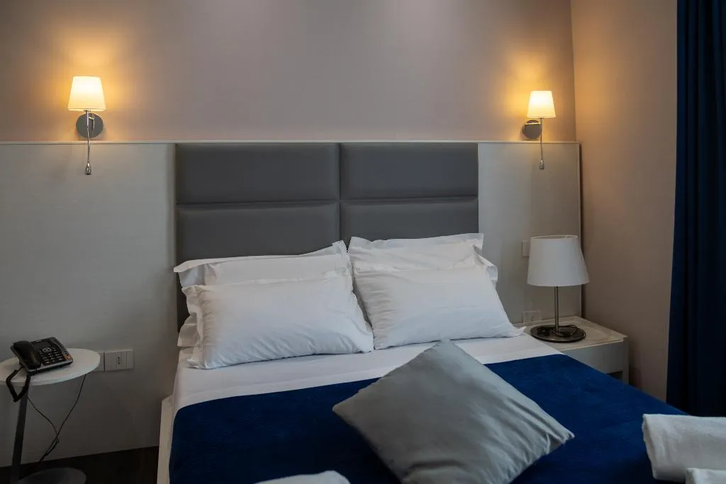 Double or Twin STANDARD Room, Palazzo Cappuccini Art Relais, Naples