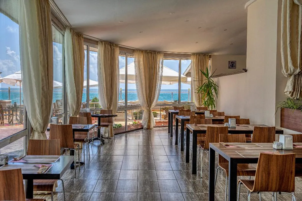 Restaurant, MPM Arsena, Bourgas