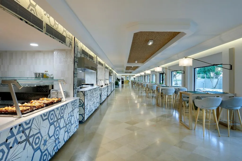 Restaurant, Grand Palladium Sicilia Resort & Spa, Palermo