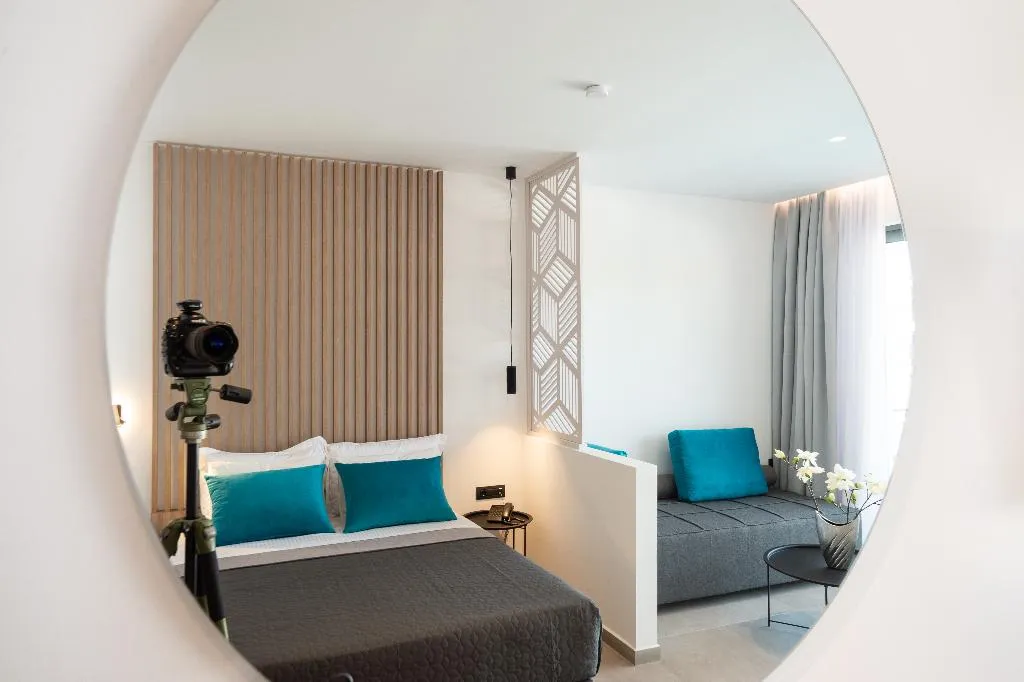 SUITE SUPERIOR WITH PRIVATE POOL Room, Zoes, Rhodes
