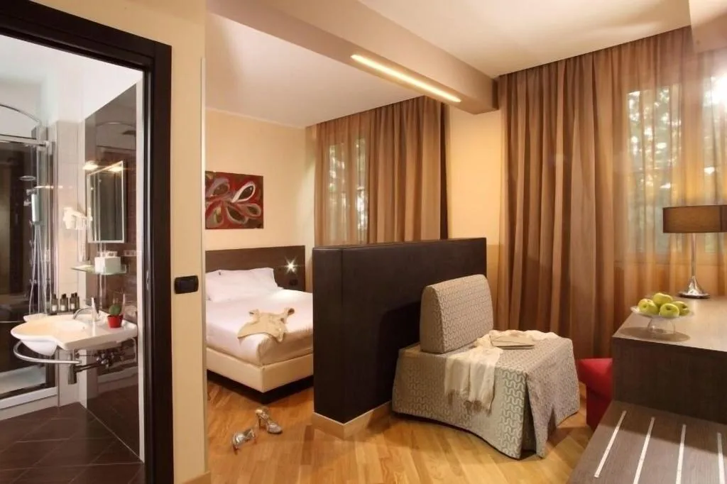 DOUBLE SUPERIOR Room, Villa Mercede, Rome