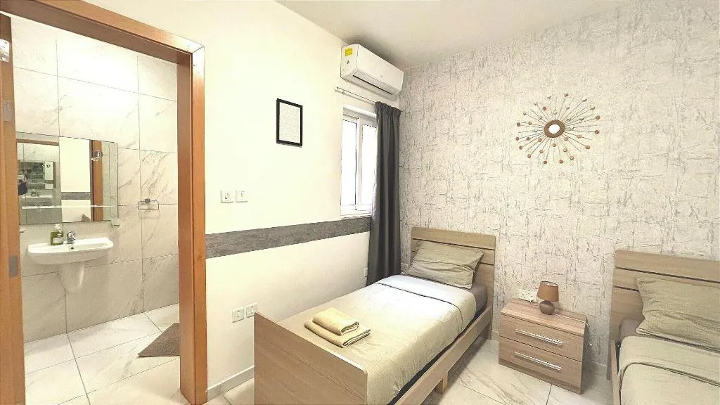 Room, Arzella Apartments, Gozo