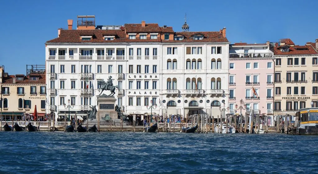 General view, Londra Palace Venezia, Venice