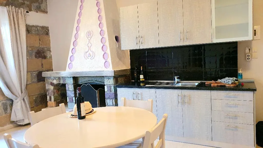 APARTMENT TWO BEDROOMS ONE BATHROOM Room, Nikas Rooms & Apartments, Kalamata