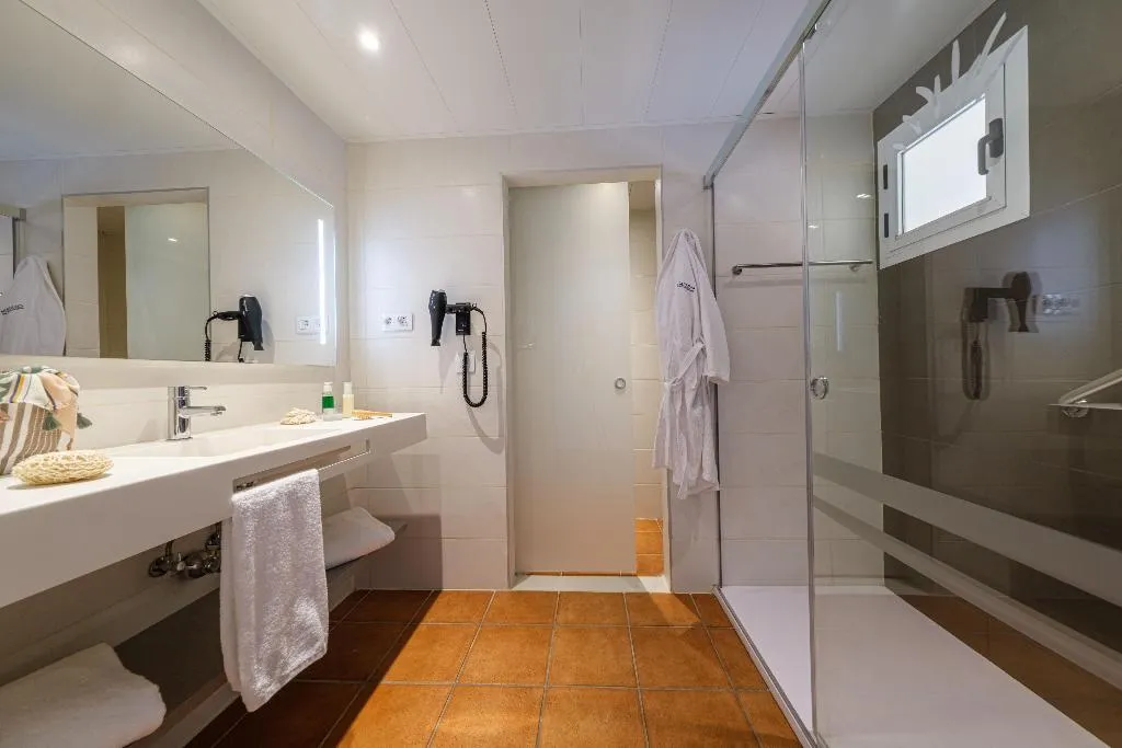 Room, Oassium Hotel at Estival Park, Costa Brava