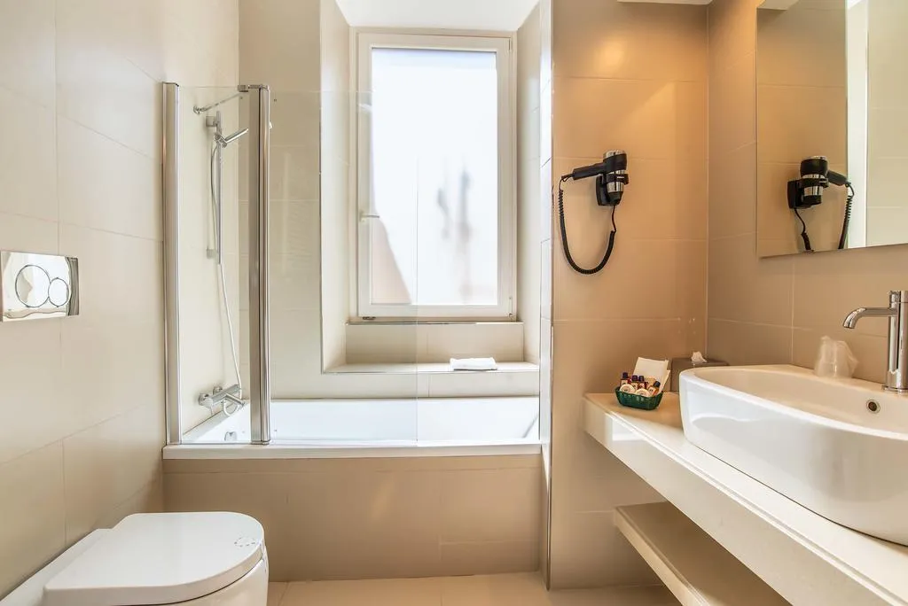 SUITE STANDARD Room, Genova, Rome