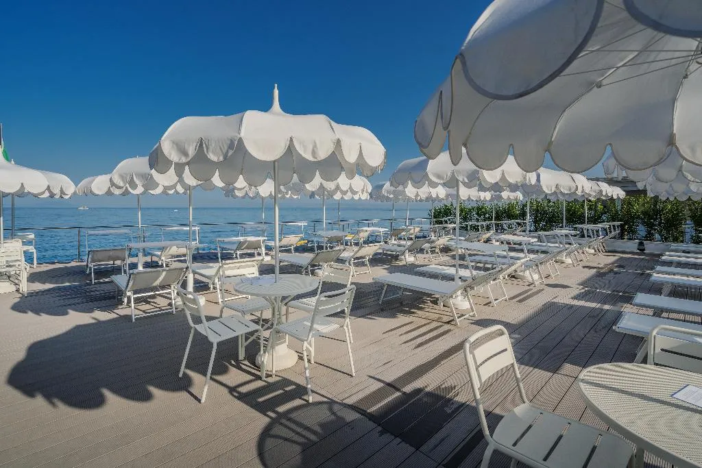 Beach, Mary Hotel, Naples