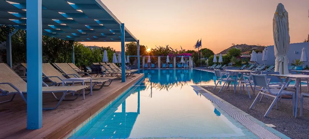 Pool, Nissia Kamares, Kos