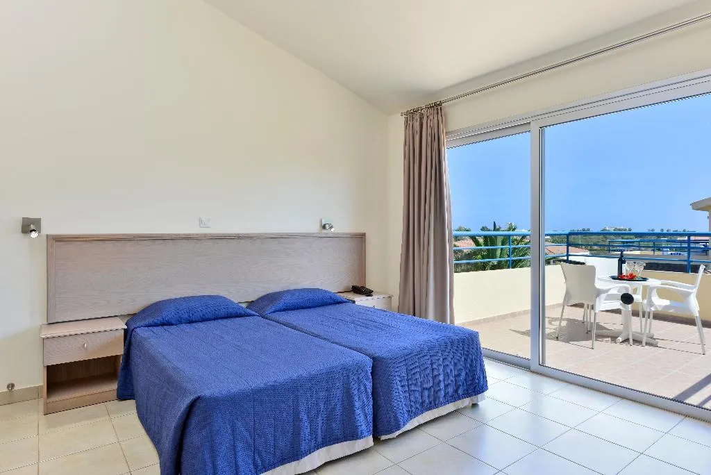STUDIO SUPERIOR Room, Macronissos Village Club, Cyprus