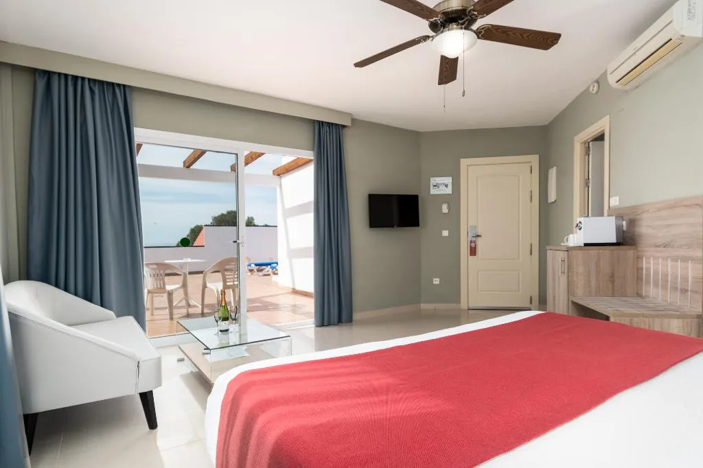 Double or Twin SUPERIOR Room, Los Arcos, Costa Del Sol