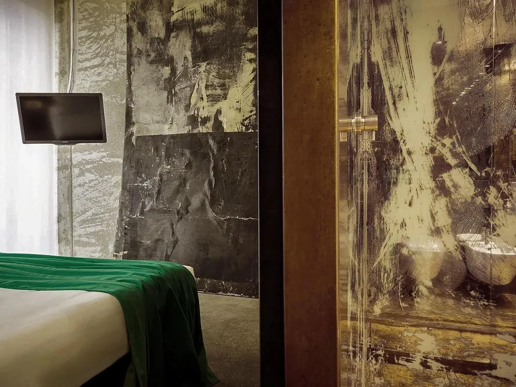 Room, Strafhotel a member of Design Hotels, Milan