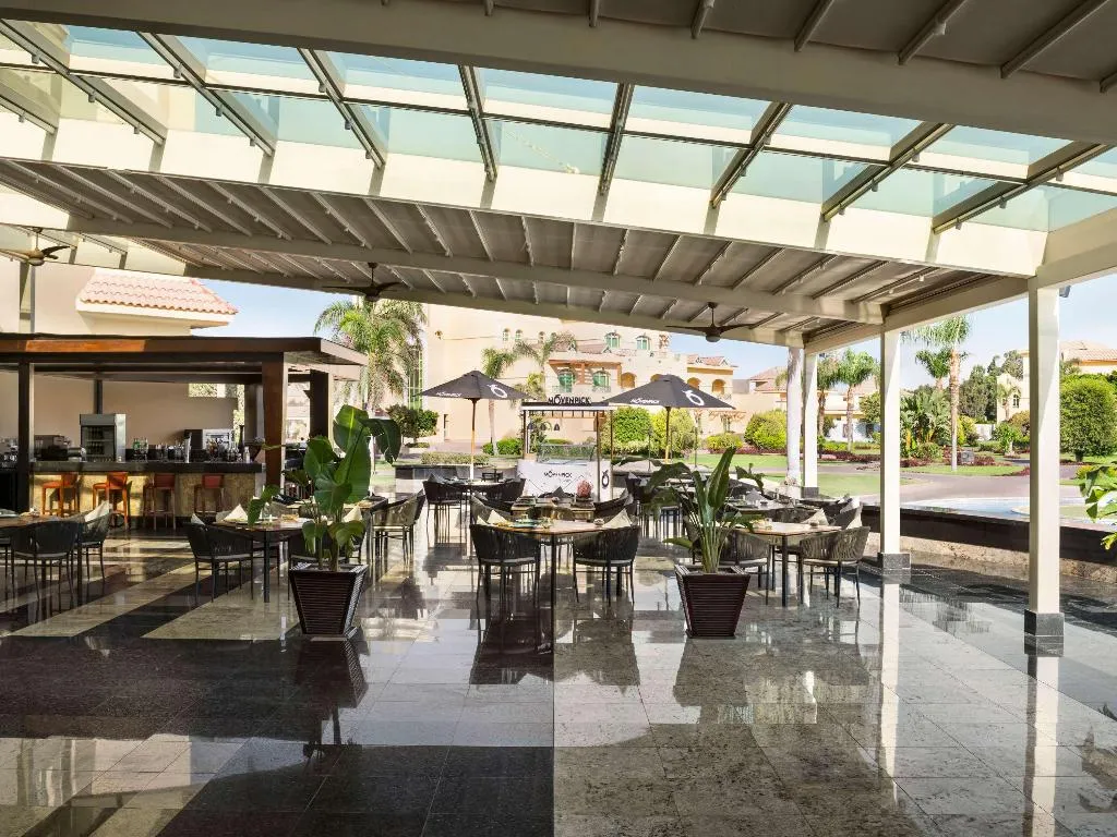 Restaurant, Movenpick Cairo Media City, Cairo