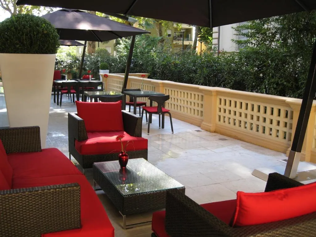 Terrace, UNA HOTELS Villa dei Platani Foligno, Perugia