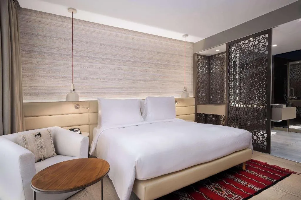 DOUBLE SUPERIOR KING BED Room, Radisson Blu Hotel Marrakech Carré Eden, Marrakech