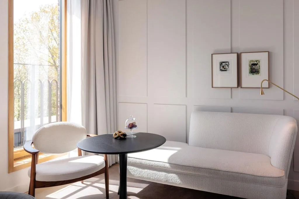SUITE KING SIZE BED Room, Pillows Maurits At The Park, Amsterdam