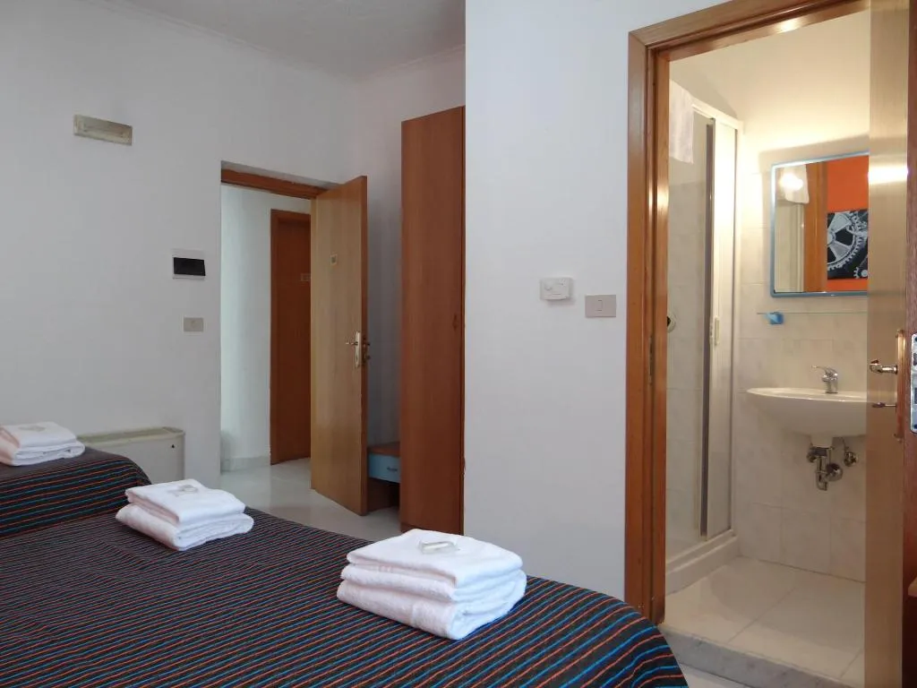 Room, Hotel Amendola Fiera, Milan