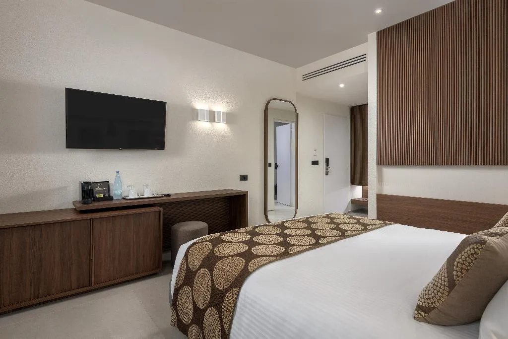 DOUBLE DELUXE ONE BED Room, The Ixian Grand & All Suites - Adults Only, Rhodes