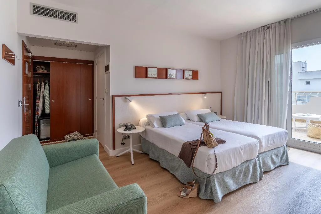 DOUBLE SUPERIOR Room, Prestige Victoria, Costa Brava