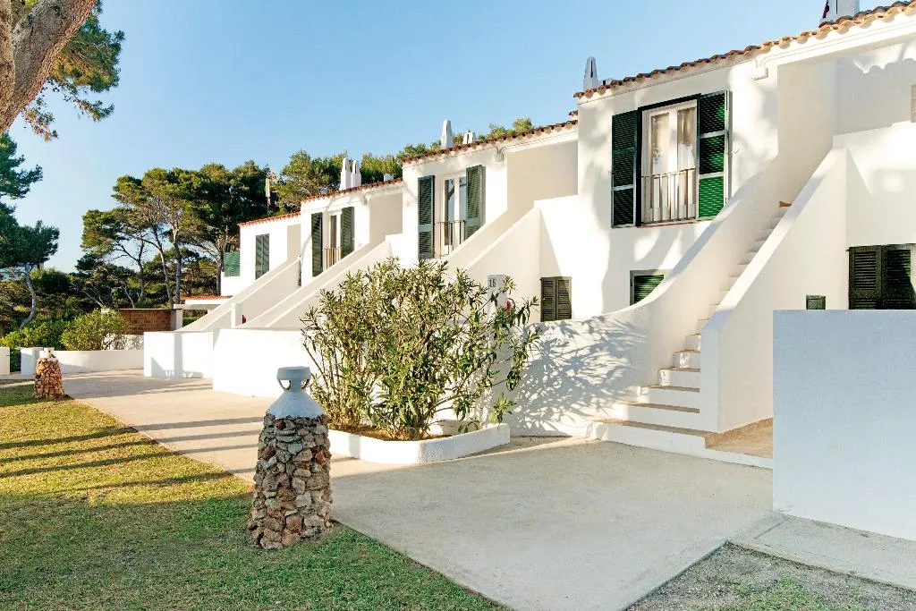 General view, Cala Blanca Apartamentos, Menorca