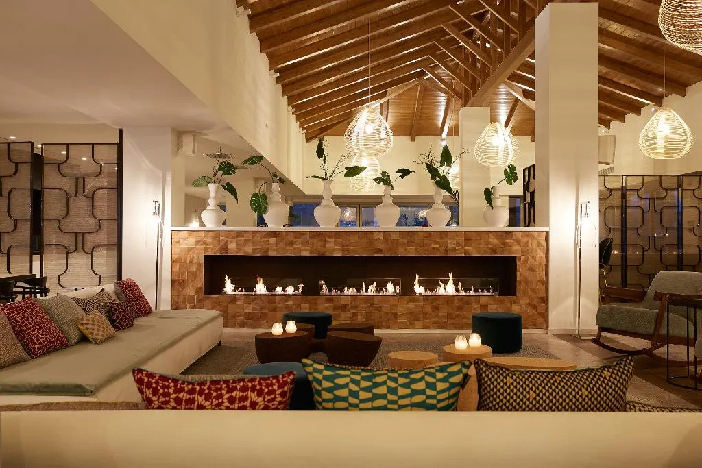 Lobby, Eagles Villas, Thessaloniki