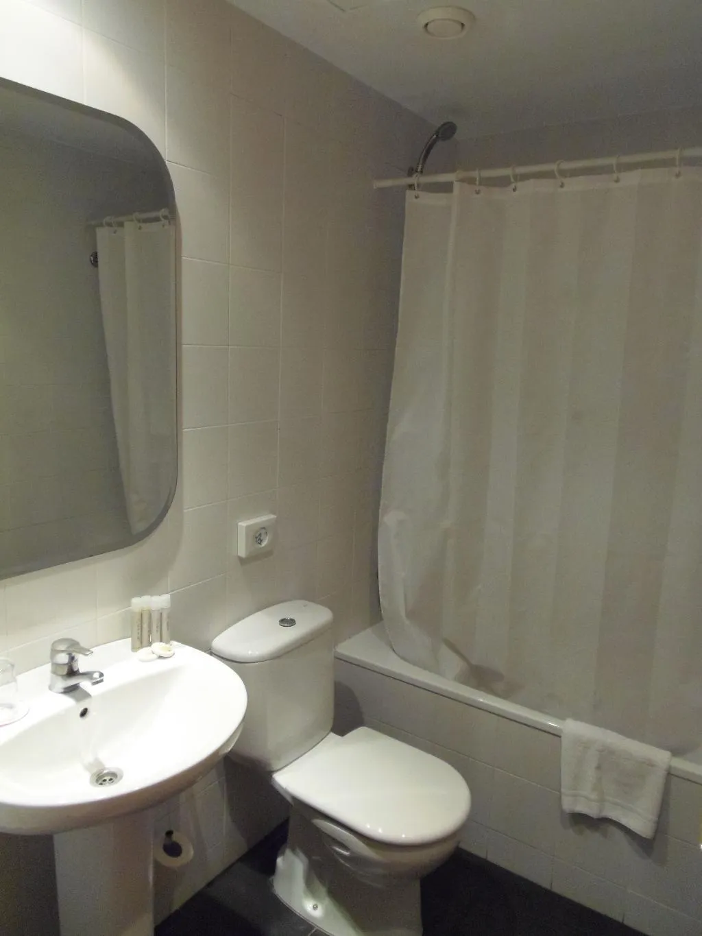 DOUBLE SINGLE USE STANDARD Room, Hotel Ramblas Internacional, Barcelona