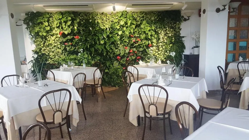 Restaurant, Albergo Lachea, Catania