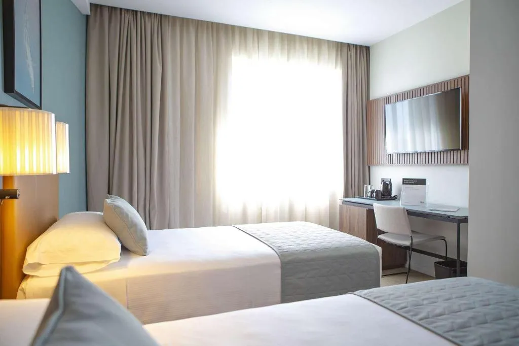 Room, Hotel Riu Plaza España, Madrid