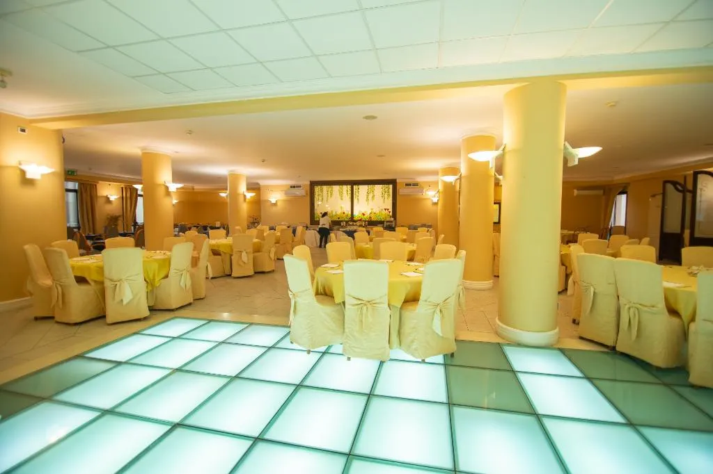 Restaurant, Dioscuri Bay Palace, Catania