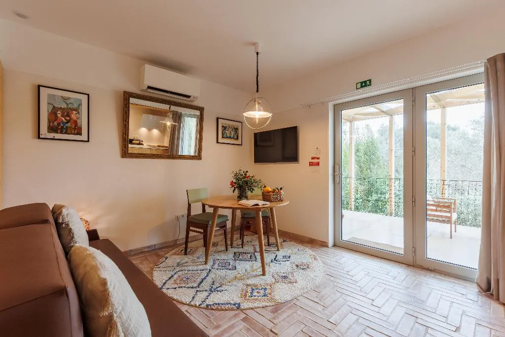 APARTMENT DELUXE SUPERIOR Room, Laranjal Farm House, Algarve