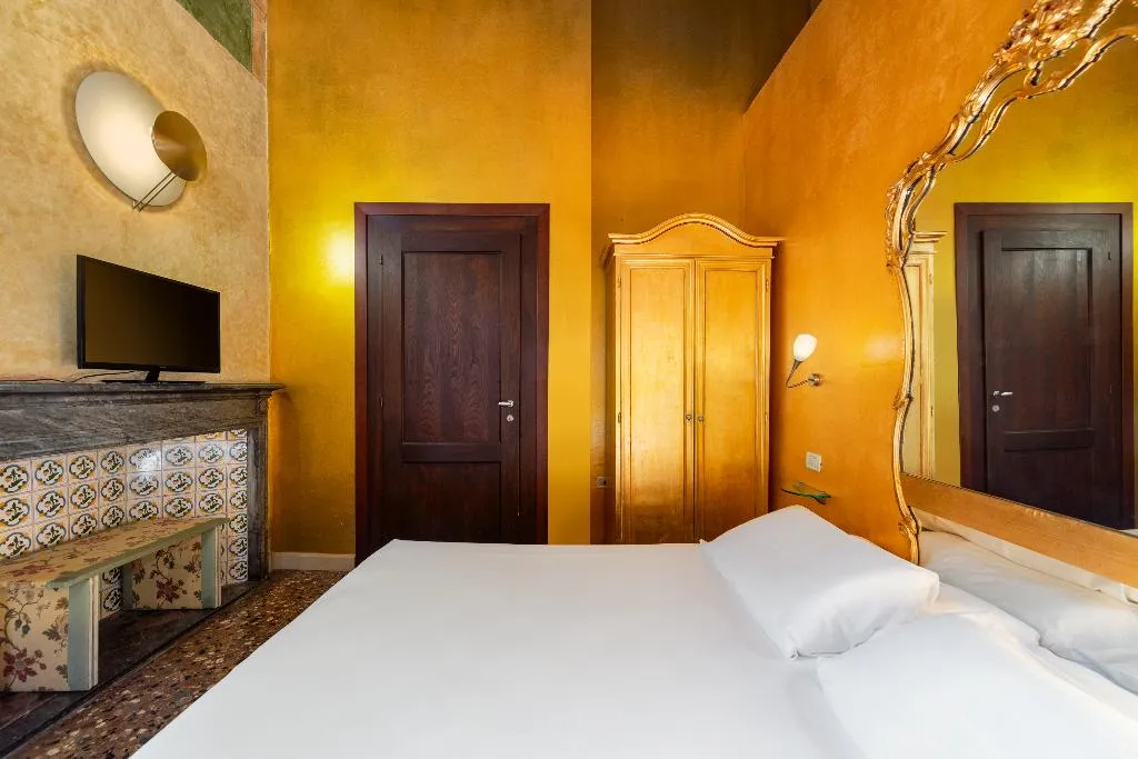 DOUBLE SUPERIOR Room, Hotel Sogno di Giulietta e Romeo, Venice