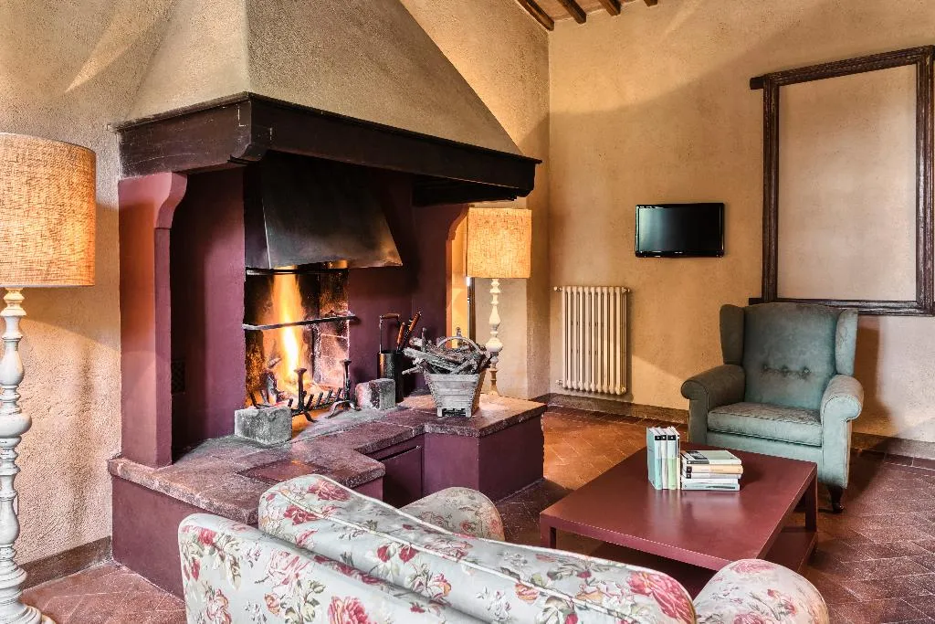 APARTMENT TWO BEDROOMS Room, Borgo di Pietrafitta Relais, Florence