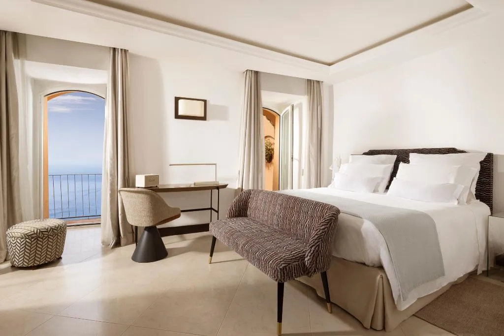 DOUBLE DELUXE EXECUTIVE Room, Punta Tragara, Naples