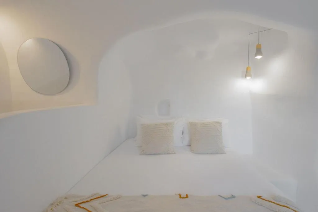 Room, Nano Suites, Santorini